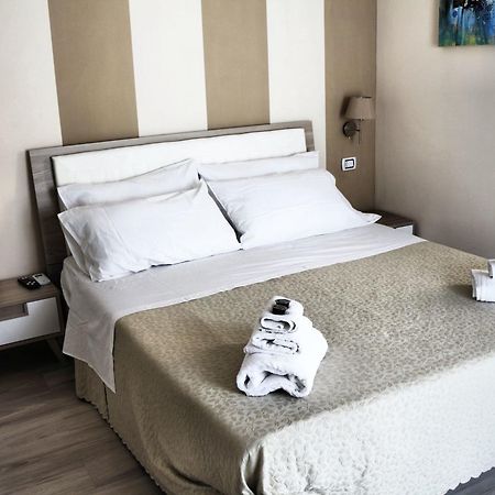 Donna Melina Bed and Breakfast Mileto Εξωτερικό φωτογραφία