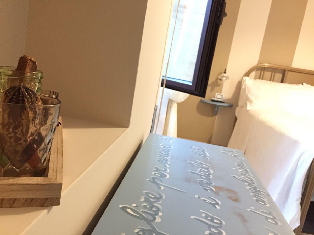 Donna Melina Bed and Breakfast Mileto Εξωτερικό φωτογραφία