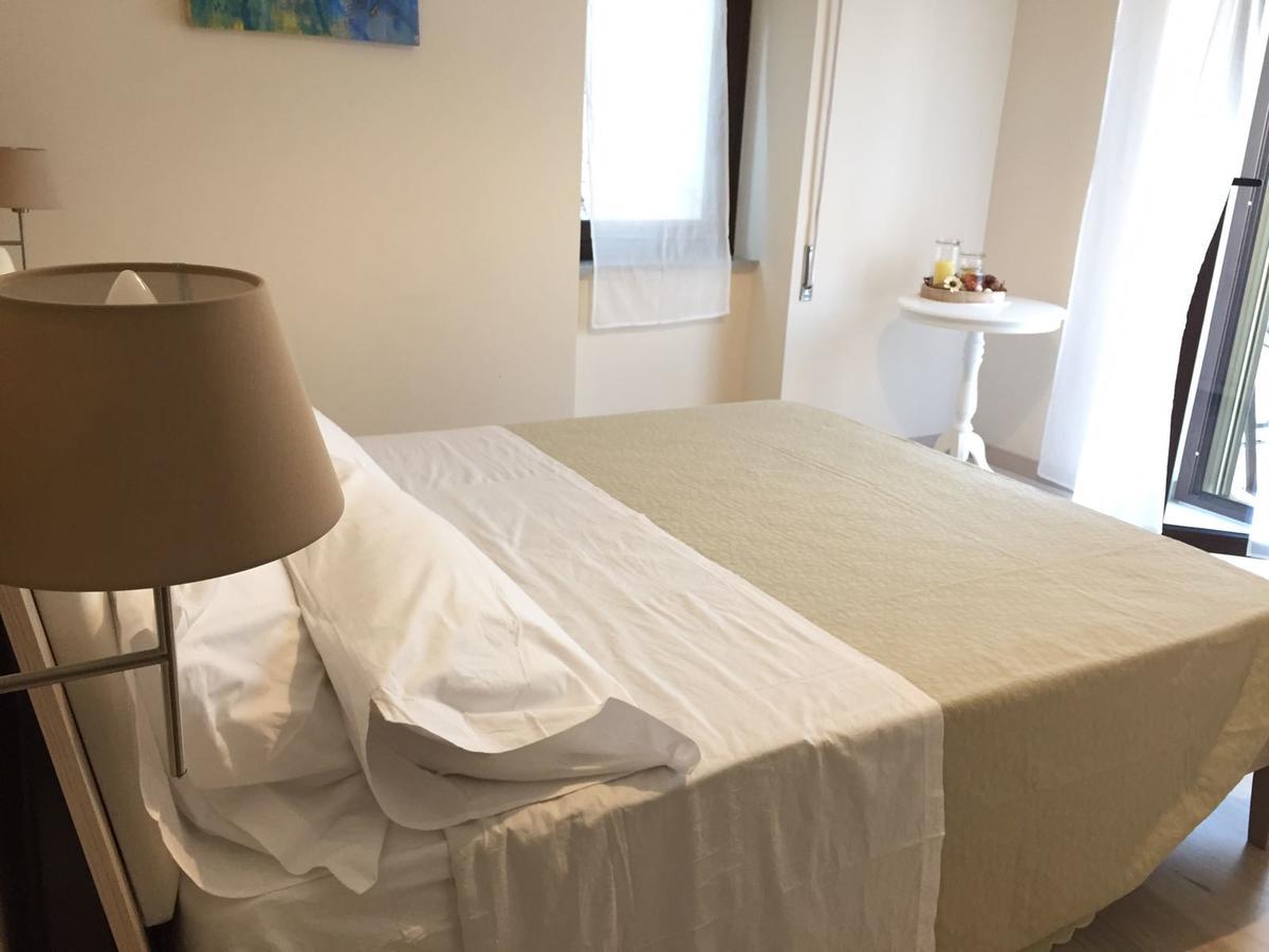 Donna Melina Bed and Breakfast Mileto Εξωτερικό φωτογραφία