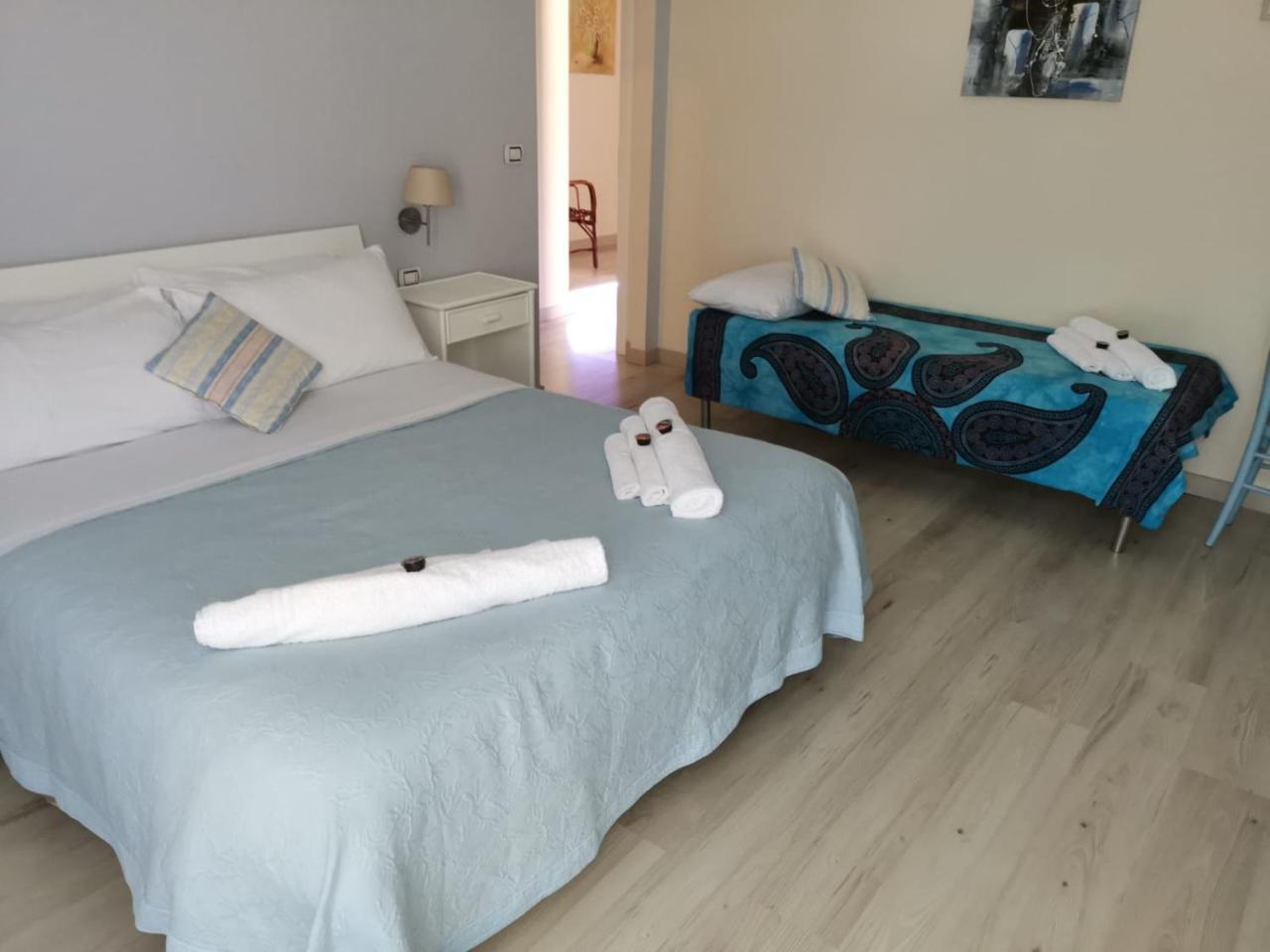 Donna Melina Bed and Breakfast Mileto Εξωτερικό φωτογραφία